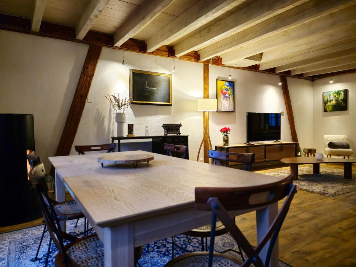 La Maison Rouge Au Coeur De La Ville. Riquewihr Luaran gambar